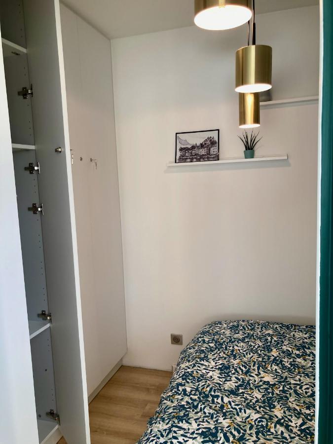 Appartement Avec Terrasse Et Parking Gratuit Accole Montbéliard Exteriör bild