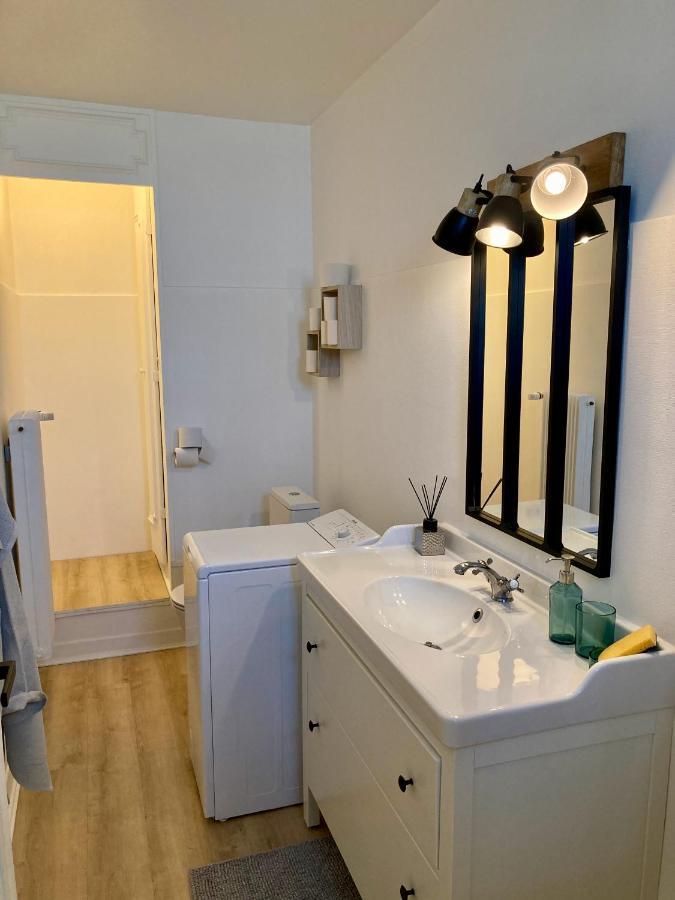 Appartement Avec Terrasse Et Parking Gratuit Accole Montbéliard Exteriör bild